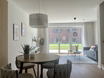 Zum 01.08.25 FREI! Reihenmittelhaus (4,5 Zi.) mit Vollbad, G-WC, Garten und Terrasse, 27721 Ritterhude, Reihenmittelhaus