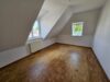 Dachgschoss: Helle 3 Zi. mit Duschbad und Balkon - Schlafzimmer 2 Bild 1